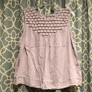 🌂Precious Lilic Eyelet Button Back Bouse🌂